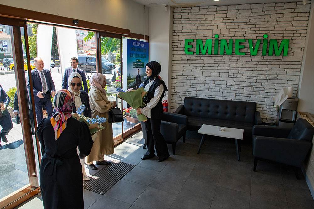 Yönetim Kurulumuzdan Eyüp Sultan Türbesi ve İstanbul Şubelerine Ziyaret