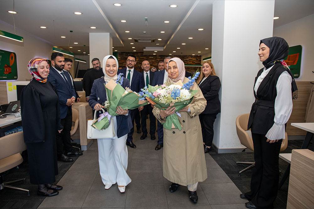 Yönetim Kurulumuzdan Eyüp Sultan Türbesi ve İstanbul Şubelerine Ziyaret